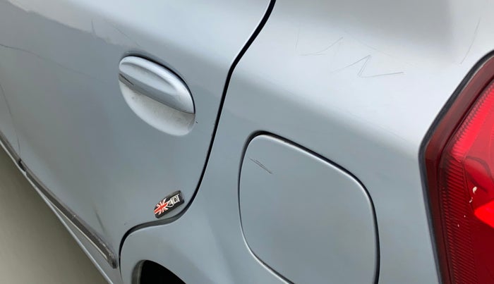 2012 Toyota Etios Liva G, Petrol, Manual, 63,983 km, Left quarter panel - Minor scratches