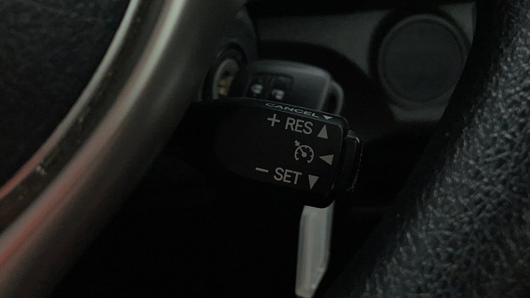 2016 Toyota Yaris Ascent, Automatic, 74300 km, Cruise Control