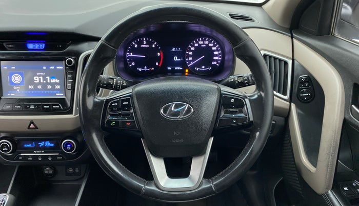 2016 Hyundai Creta 1.6 SX (O) CRDI, Diesel, Manual, 97,793 km, Steering Wheel Close Up