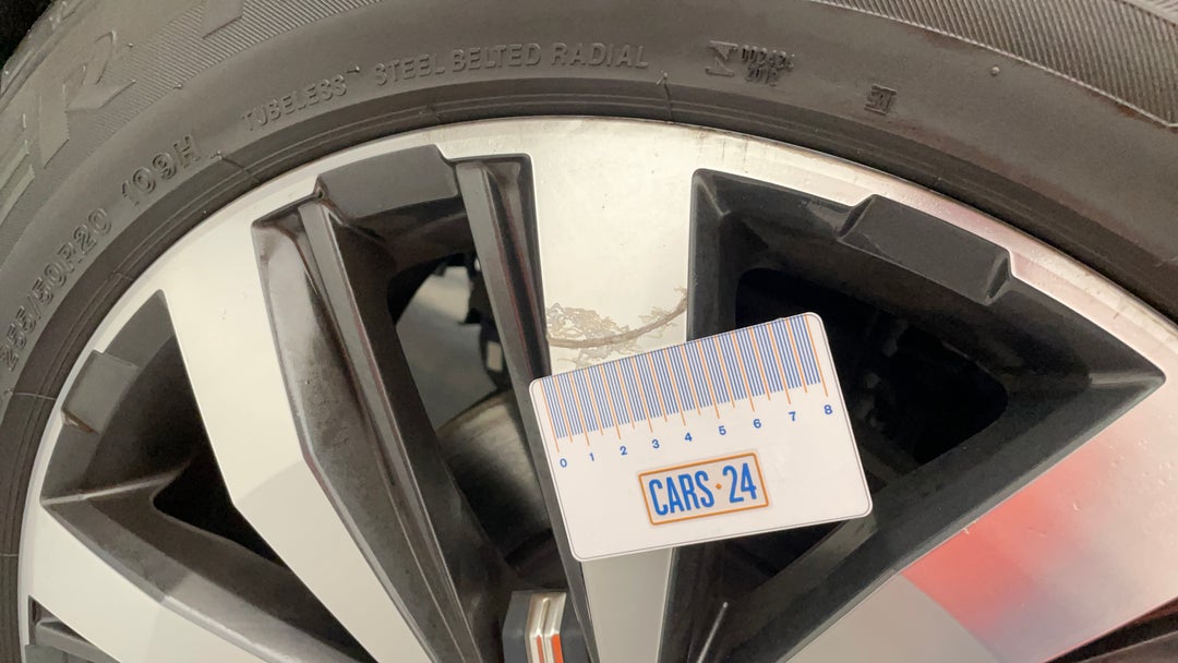 Wheels Rim Front RHS Scratch