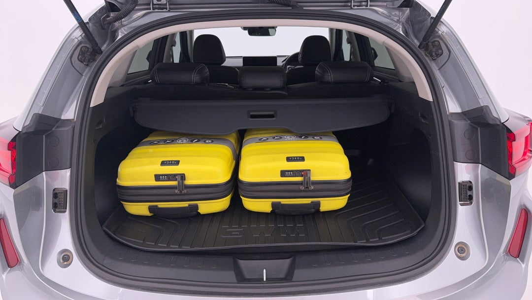 2024 GWM Haval Jolion Ultra Hybrid, Automatic, 18491 km, Boot Inside View with Luggage