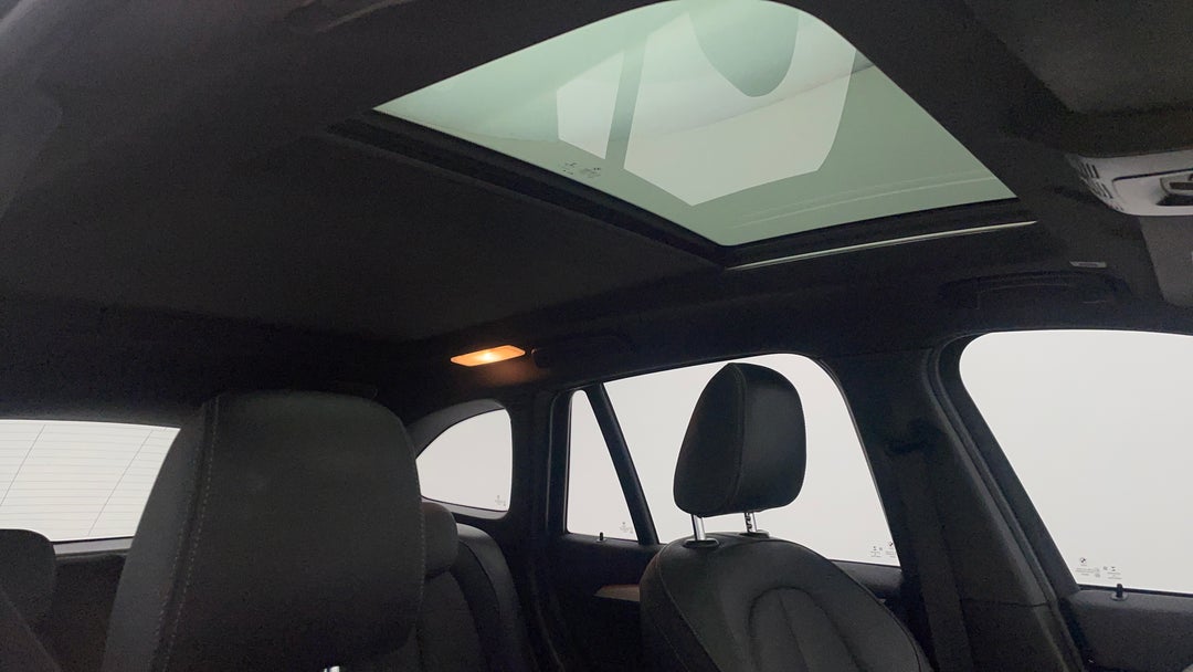 2018 BMW X1 Sdrive 18i M Sport, Automatic, 62242 km, Interior Sunroof/Moonroof