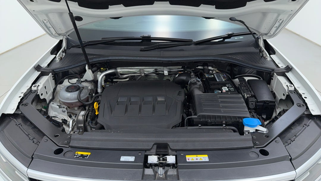 Open Bonnet (Engine)