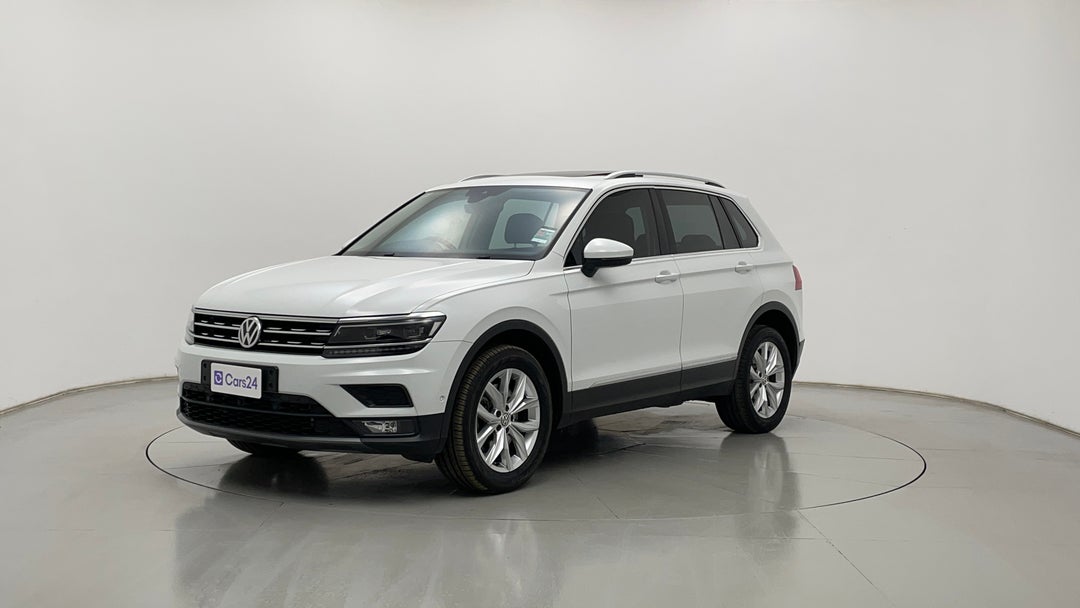 Left Front Diagonal (45- Degree) View