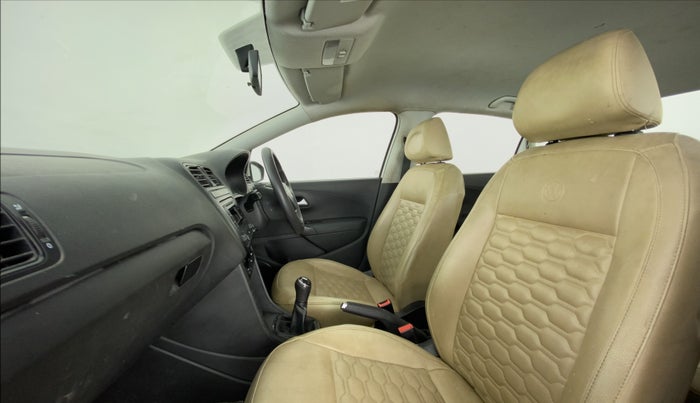 2019 Volkswagen Ameo COMFORTLINE 1.0, CNG, Manual, 43,806 km, Right Side Front Door Cabin