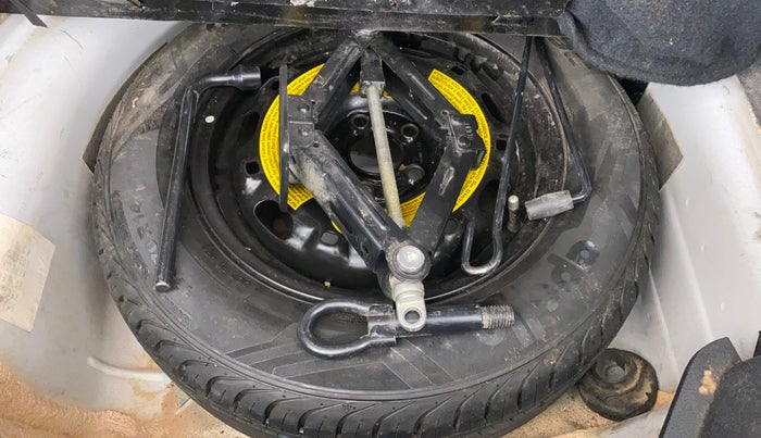 2019 Volkswagen Ameo COMFORTLINE 1.0, CNG, Manual, 43,806 km, Spare Tyre