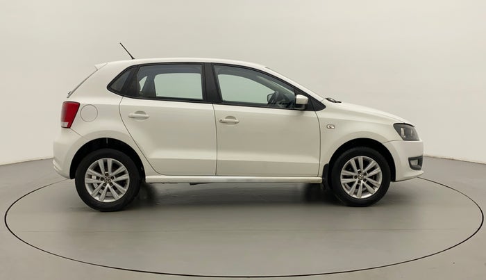 2014 Volkswagen Polo HIGHLINE1.2L, Petrol, Manual, 1,02,172 km, Right Side View