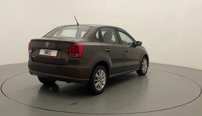 2017 Volkswagen Ameo HIGHLINE PLUS 1.5L AT 16 ALLOY, Diesel, Automatic, 1,02,724 km, Right Back Diagonal