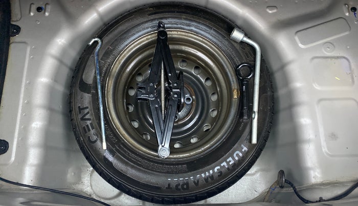 2020 Hyundai NEW SANTRO MAGNA 1.1 CORPORATE EDITION, Petrol, Manual, 15,448 km, Spare Tyre