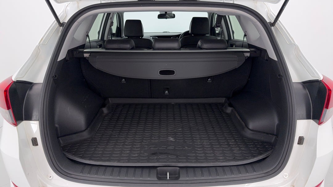 2018 Hyundai Tucson Active X (fwd), Automatic, 138926 km, Boot Inside View