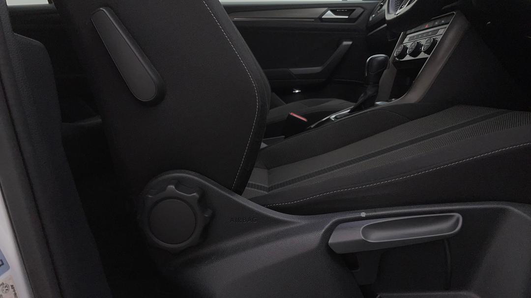 2020 Volkswagen T-roc 110tsi Style, Automatic, 43362 km, Drivers Side Adjustment Panel