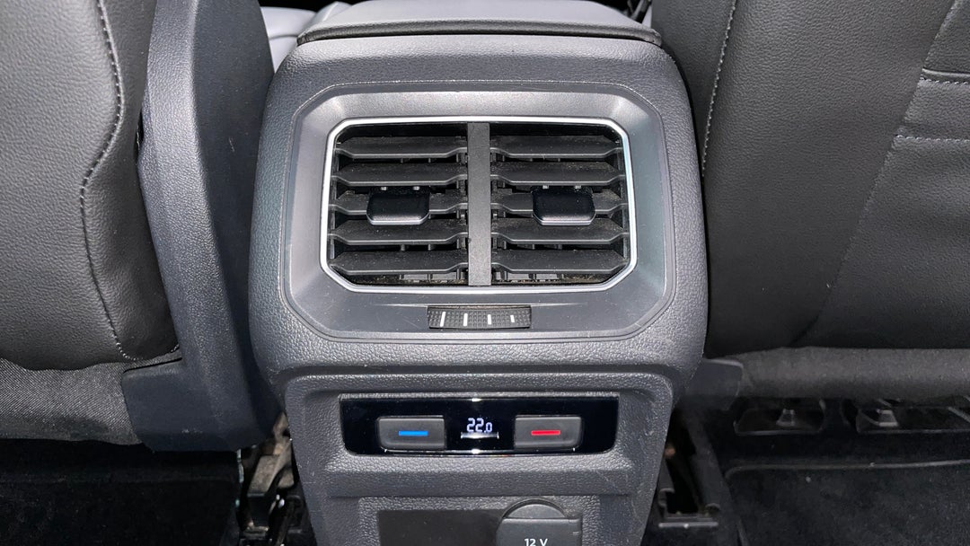 Rear A/C Vent