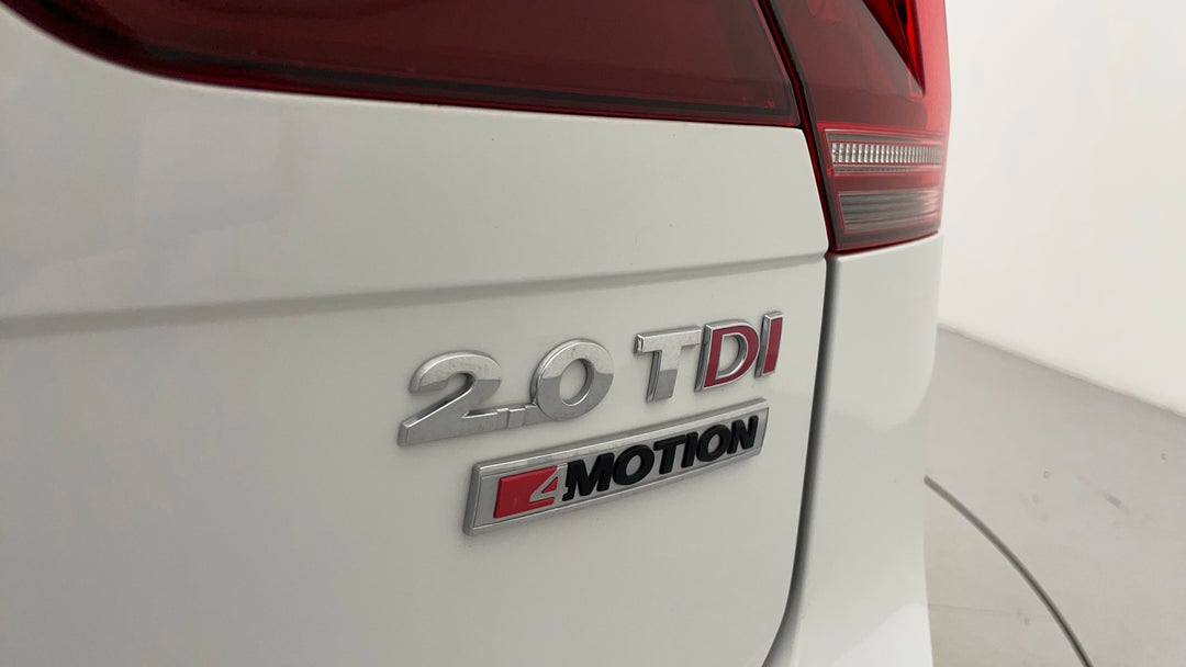 Badge (Boot Right Side)