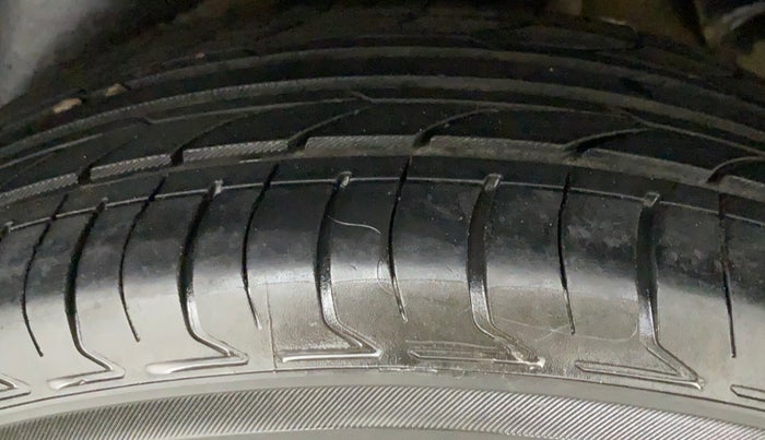 2019 Hyundai Creta SX 1.6 PETROL, Petrol, Manual, 48,657 km, Left Rear Tyre Tread