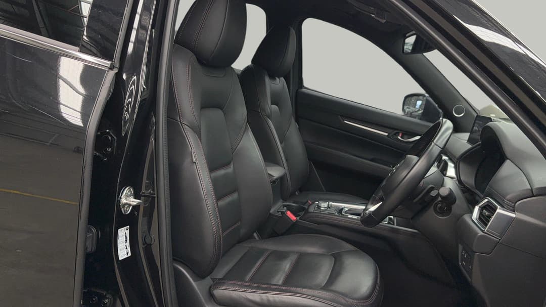 2022 Mazda CX-5 Gt Sp (AWD), Automatic, 35003 km, Right Side Front Door Cabin View