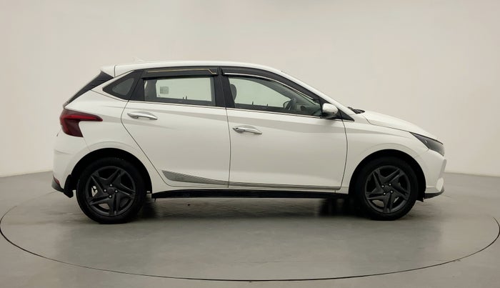 2021 Hyundai NEW I20 SPORTZ 1.0T GDI IMT, Petrol, Manual, 15,840 km, Right Side View