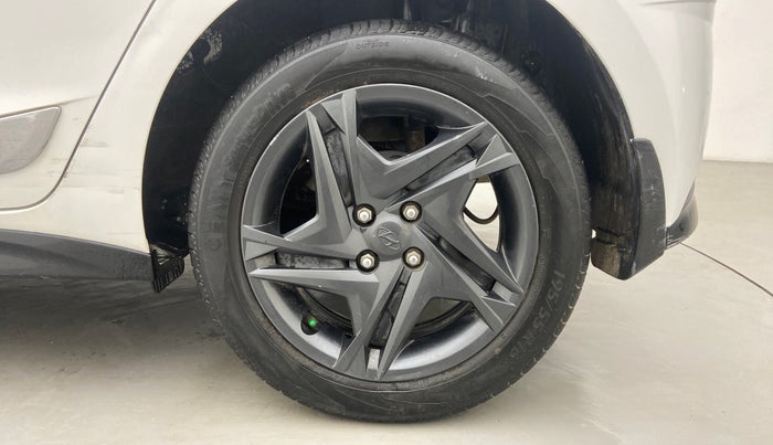 2021 Hyundai NEW I20 SPORTZ 1.0T GDI IMT, Petrol, Manual, 15,840 km, Left Rear Wheel