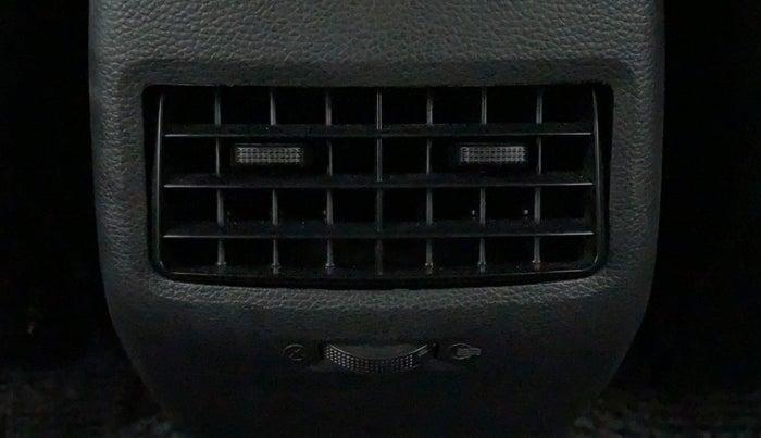2016 Hyundai Elite i20 SPORTZ 1.2, Petrol, Manual, 80,267 km, Rear AC Vents