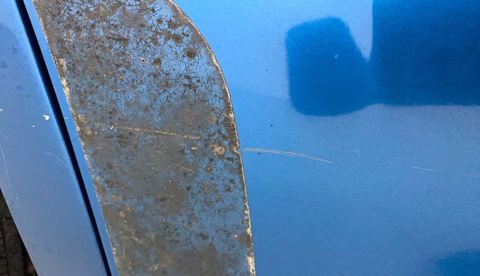 2017 Maruti IGNIS DELTA 1.2, Petrol, Manual, 90,076 km, Right rear door - Minor scratches