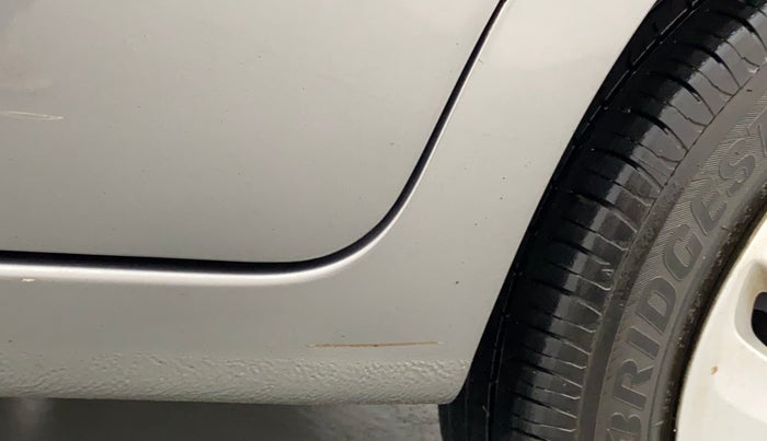 2018 Maruti Celerio VXI CNG, CNG, Manual, 95,782 km, Left running board - Minor scratches