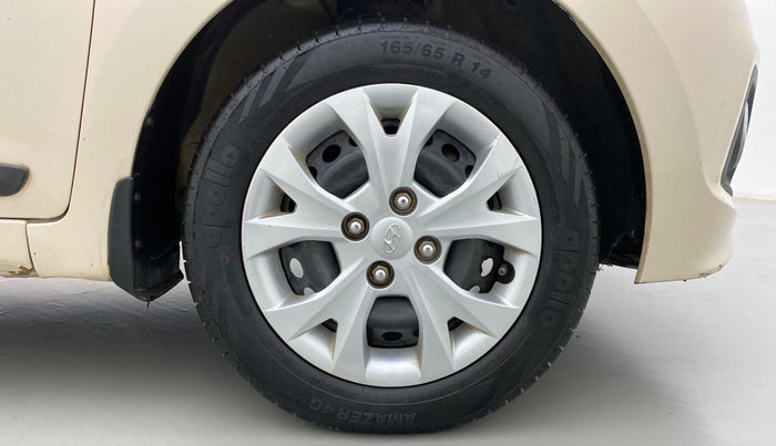 2014 Hyundai Grand i10 SPORTZ 1.2 KAPPA VTVT, Petrol, Manual, 49,751 km, Right Front Wheel