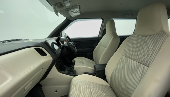 2021 Maruti New Wagon-R 1.0 Lxi (o) cng, CNG, Manual, 17,268 km, Right Side Front Door Cabin