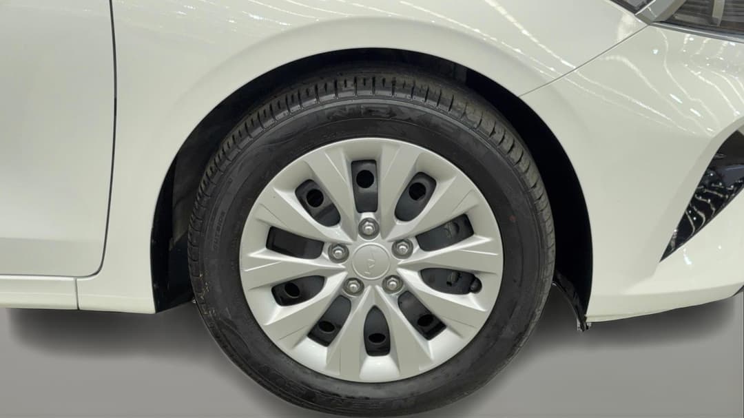 2024 Kia Cerato S, Automatic, 33235 km, Right Front Wheel