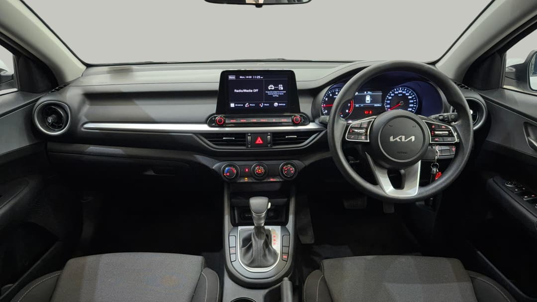 2024 Kia Cerato S, Automatic, 33235 km, Dashboard View