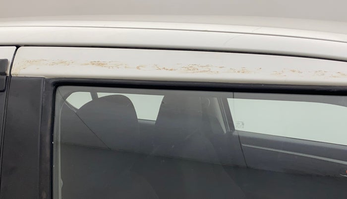 2015 Maruti Swift ZXI, Petrol, Manual, 49,192 km, Driver-side door - Door visor damaged