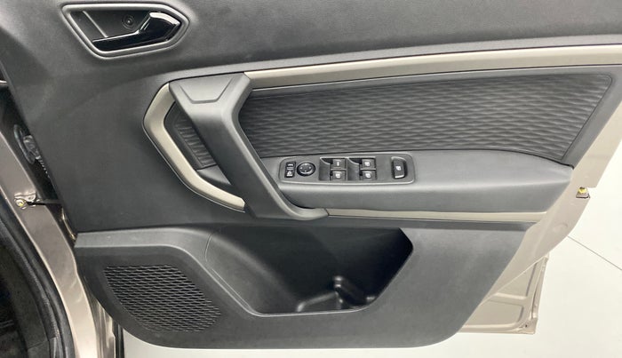 2021 Renault Kiger RXZ 1.0 TURBO MT, Petrol, Manual, 4,779 km, Driver Side Door Panels Control