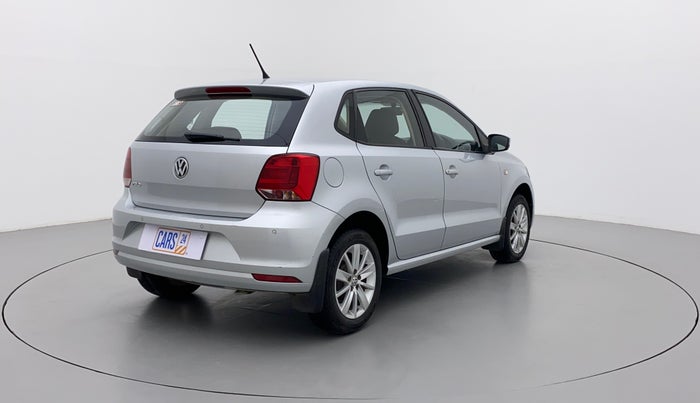 2014 Volkswagen Polo HIGHLINE1.2L, Petrol, Manual, 1,08,304 km, Right Back Diagonal