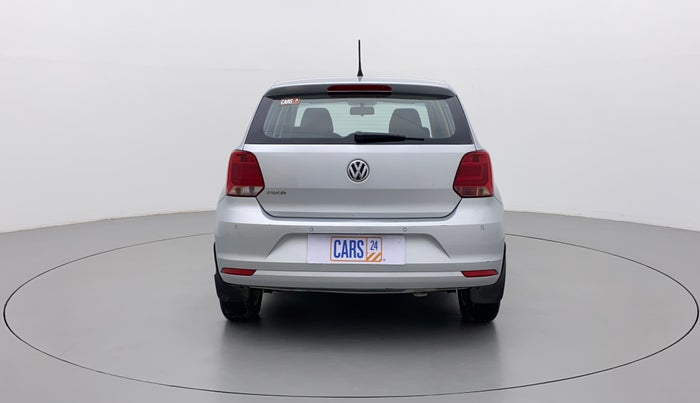 2014 Volkswagen Polo HIGHLINE1.2L, Petrol, Manual, 1,08,304 km, Back/Rear
