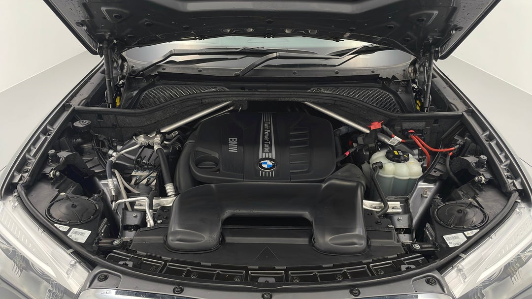 Open Bonnet (Engine)