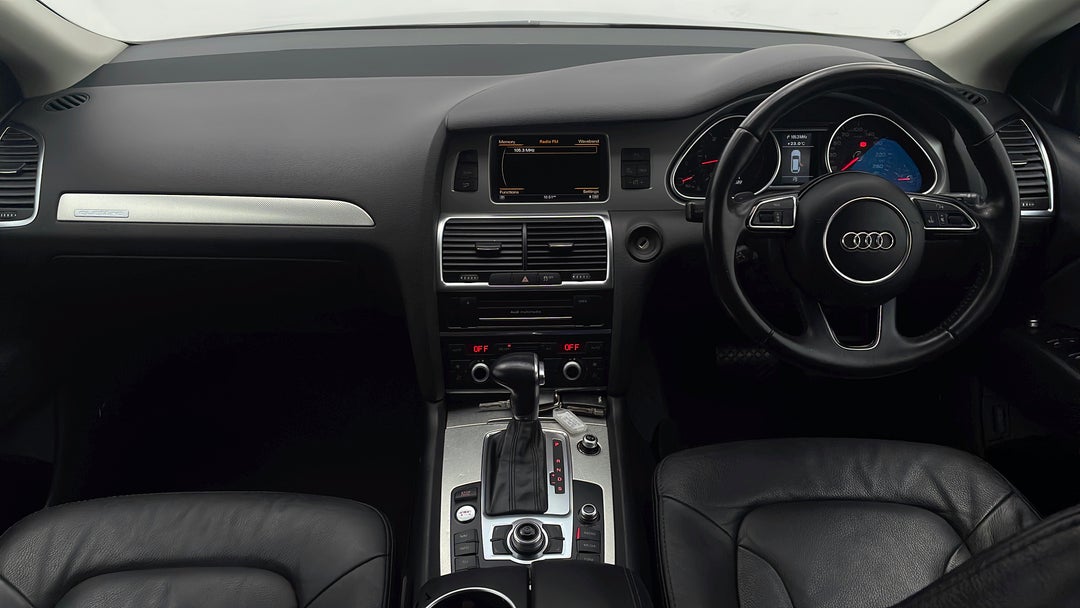 2014 Audi Q7 3.0 Tdi Quattro, Automatic, 114311 km, Dashboard View
