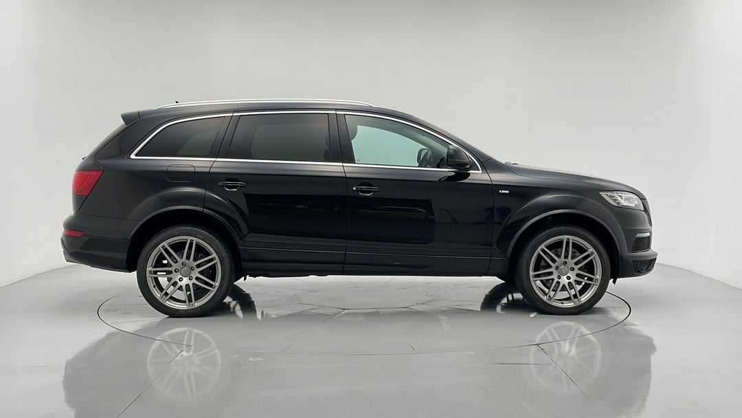 2014 Audi Q7 3.0 Tdi Quattro, Automatic, 114311 km, Right Side View