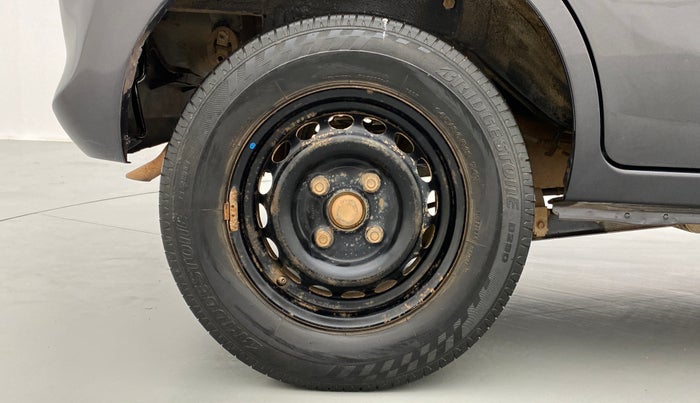 2016 Maruti Alto 800 VXI, Petrol, Manual, 98,839 km, Right Rear Wheel
