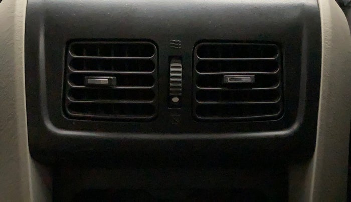 2019 Mahindra Scorpio S5, Diesel, Manual, 99,357 km, Rear AC Vents