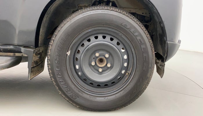 2019 Mahindra Scorpio S5, Diesel, Manual, 99,357 km, Right Front Wheel