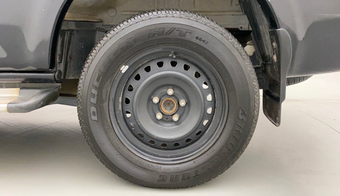 2019 Mahindra Scorpio S5, Diesel, Manual, 99,357 km, Left Rear Wheel