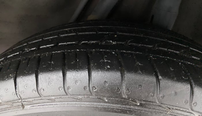 2017 Honda BR-V 1.5 i-VTEC S, Petrol, Manual, 71,795 km, Left Rear Tyre Tread