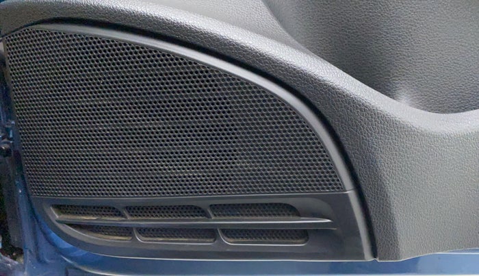 2017 Volkswagen Ameo HIGHLINE 1.2, Petrol, Manual, 30,407 km, Speaker