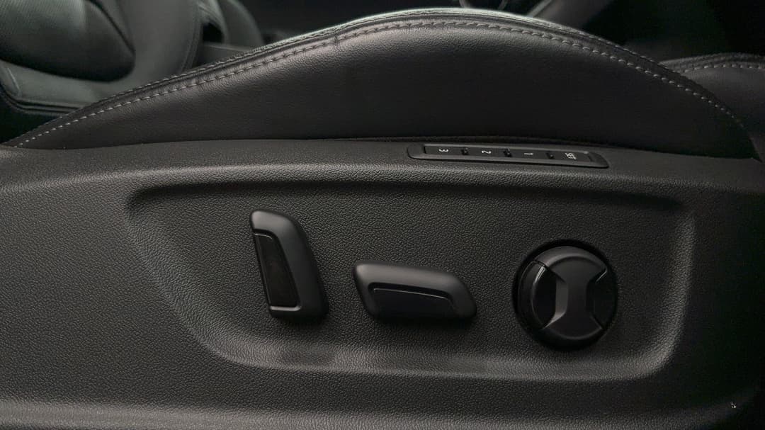 2021 SKODA Kodiaq 132 Tsi (4x4), Automatic, 72517 km, Drivers Side Adjustment Panel
