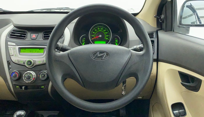 2014 Hyundai Eon MAGNA +, Petrol, Manual, 65,984 km, Steering Wheel Close Up