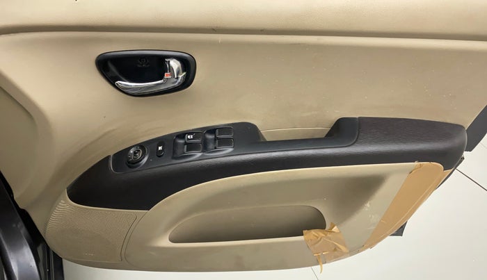 2011 Hyundai i10 MAGNA 1.2, Petrol, Manual, 88,437 km, Driver Side Door Panels Control