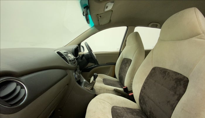 2011 Hyundai i10 MAGNA 1.2, Petrol, Manual, 88,437 km, Right Side Front Door Cabin