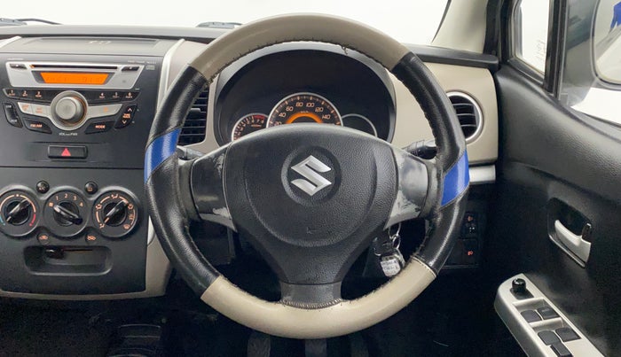 2013 Maruti Wagon R 1.0 VXI, Petrol, Manual, 66,691 km, Steering Wheel Close Up