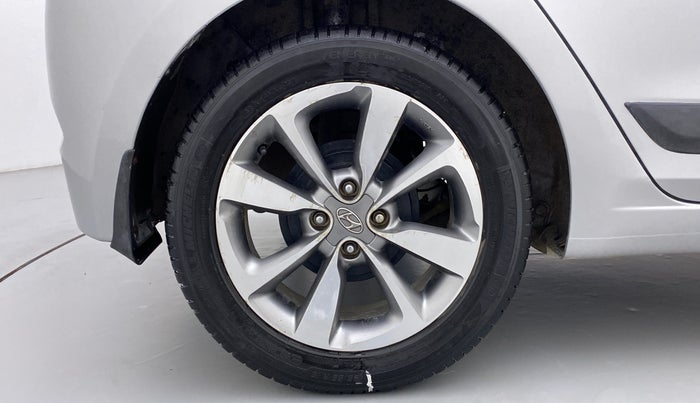 2014 Hyundai Elite i20 ASTA 1.2, CNG, Manual, 77,482 km, Right Rear Wheel