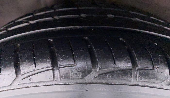 2016 Honda Jazz 1.2 S MT, Petrol, Manual, 47,175 km, Right Rear Tyre Tread