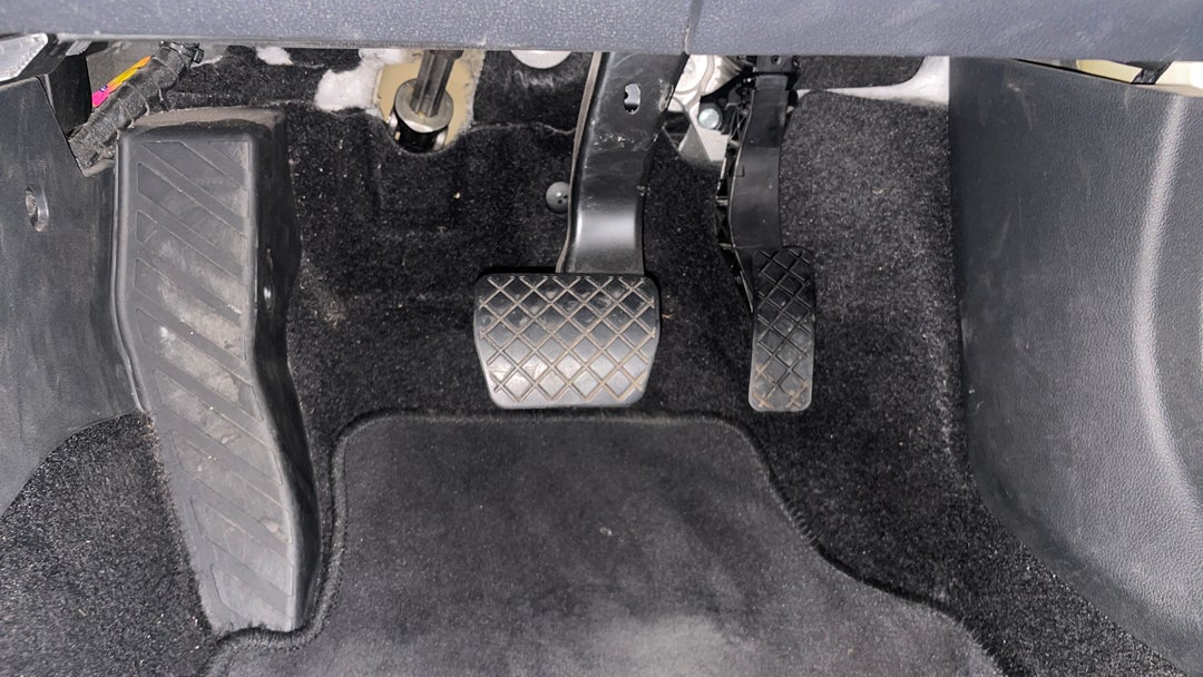 Pedals and Footmat