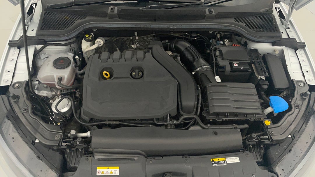 Open Bonnet (Engine)